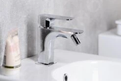 Sapho Spy - Bidetkraan Zonder Waste, Chroom PY03 -Duravit || Geberit || Grohe Verkoopwinkel 19e17a0f3fd1dfbb3f45ff80