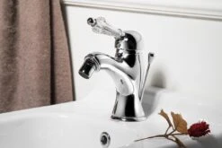 Sapho Kirké - Crystal Bidetkraan, Met Waste, Chroom KI03KC -Duravit || Geberit || Grohe Verkoopwinkel 46c7b8e890efe0423cae72ea