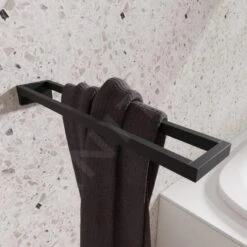 Steinberg 460 - Handdoekhouder, Lengte 400 Mm, Mat Zwart 460 2550 S -Duravit || Geberit || Grohe Verkoopwinkel b4a07a31625e619d0ba38415