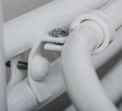 Aqualine Accessoires - Droogrek Voor Radiator, Universeel, Glanzend Wit 25-03-SV450 11 Aqualine Accessoires - Droogrek Voor Radiator, Universeel, Glanzend Wit 25-03-SV450 -Duravit || Geberit || Grohe Verkoopwinkel c722da24edc4e5bcecb30757