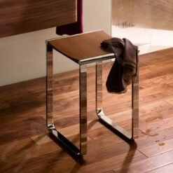 Keuco Elegance - Badkamerstoel, Chroom/walnoot 11682010068 -Duravit || Geberit || Grohe Verkoopwinkel e53b948520afa87bca10ff72