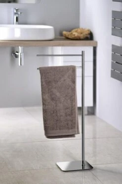 Sapho Flori - Vrijstaande Handdoekhouder, Chroom 1131 -Duravit || Geberit || Grohe Verkoopwinkel f7f8f932ac64ea13fa973b0e